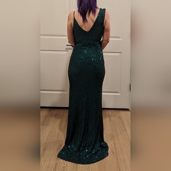 Bella & Bloom green sequin evening gown - Picture 3 of 4